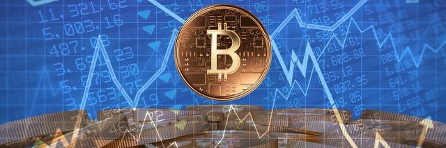 比特币现货ETF交易首日 业内人士怎么说？