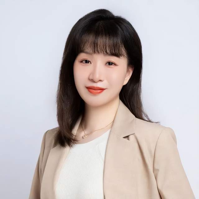 复旦大学FMBA丨陆文怡：文科生跨界闯荡金融圈，固收高级交易员在复旦焕新成长